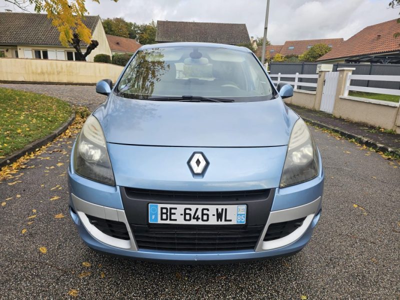 RENAULT SCENIC III 1.4 TCE 130CH LUXE PRIVILÈGE  2010