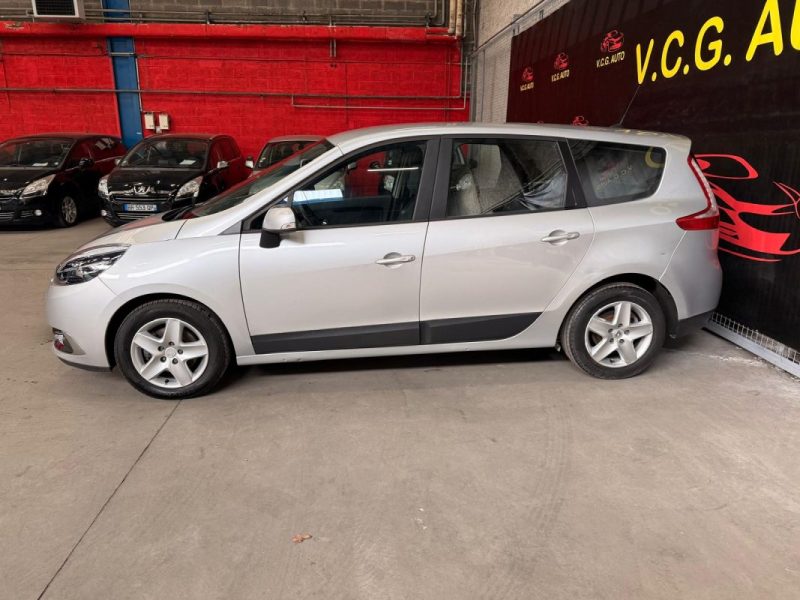 RENAULT GRAND SCENIC 3 1.5 DCI 110 Business 