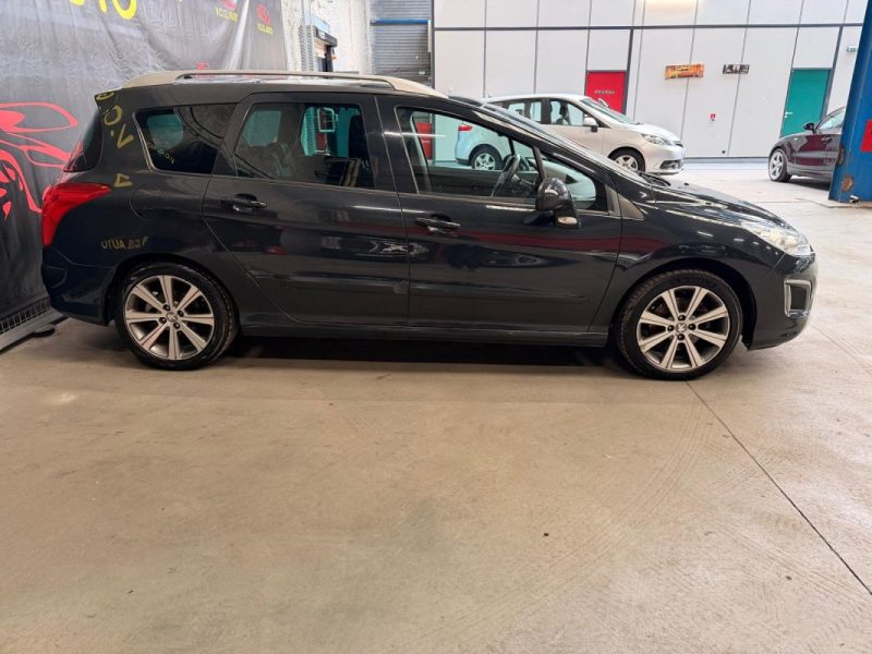 PEUGEOT 308 SW 1.6 THP 156 Feline 