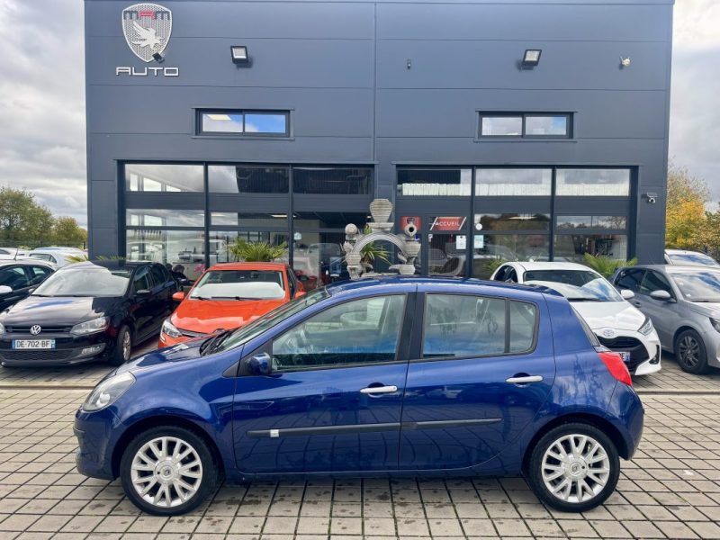 RENAULT CLIO 1.4 100CH PACK AUTHENTIQUE  2005