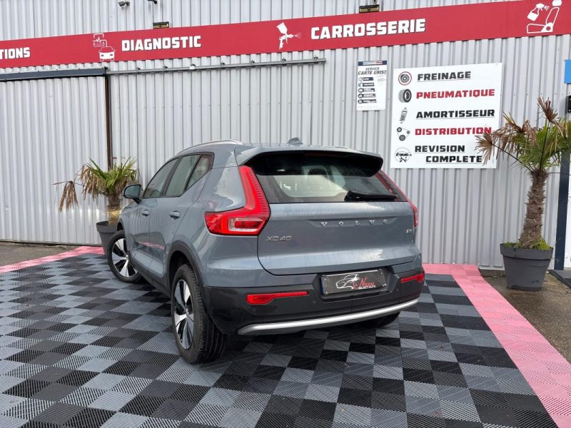 VOLVO XC40 B3 MOMENTUM 2.0 163CV BVA FAIBLE KILOMETRAGE GARANTIE 12 MOIS