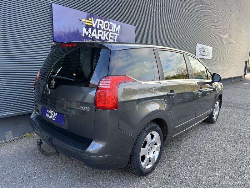 PEUGEOT 5008 1.6 THP 16V ALLURE BVA 156CH 7 PLACES 