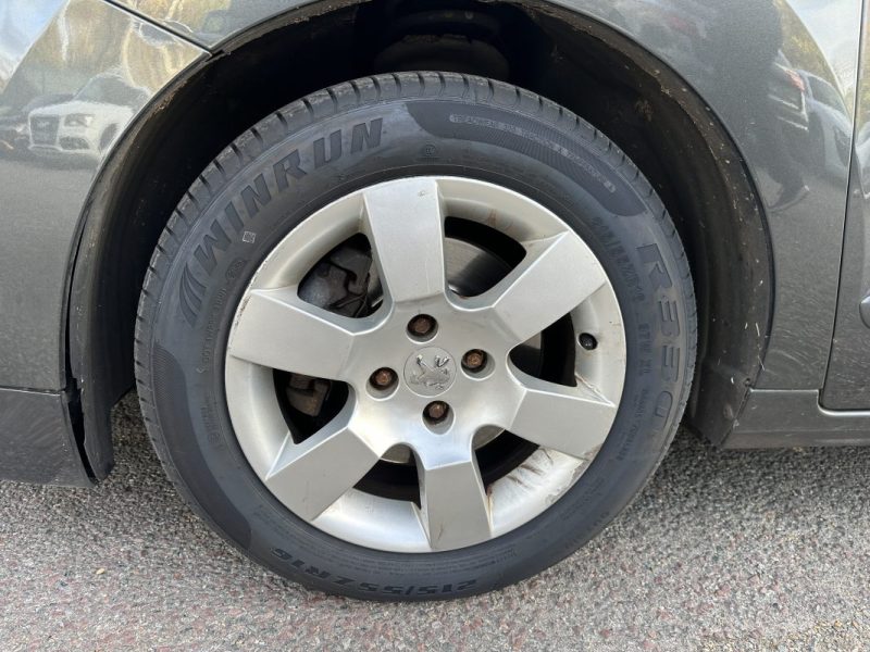 PEUGEOT 5008 1.6 THP 16V ALLURE BVA 156CH 7 PLACES 