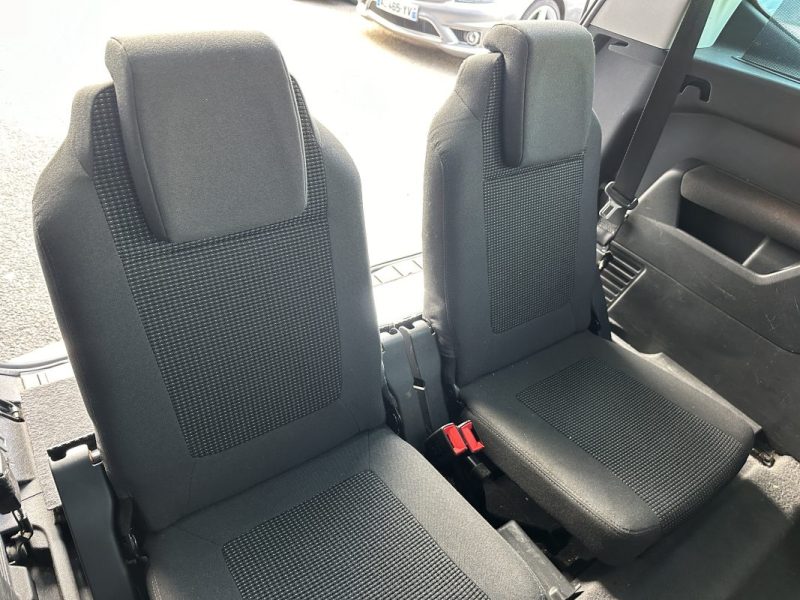 PEUGEOT 5008 1.6 THP 16V ALLURE BVA 156CH 7 PLACES 