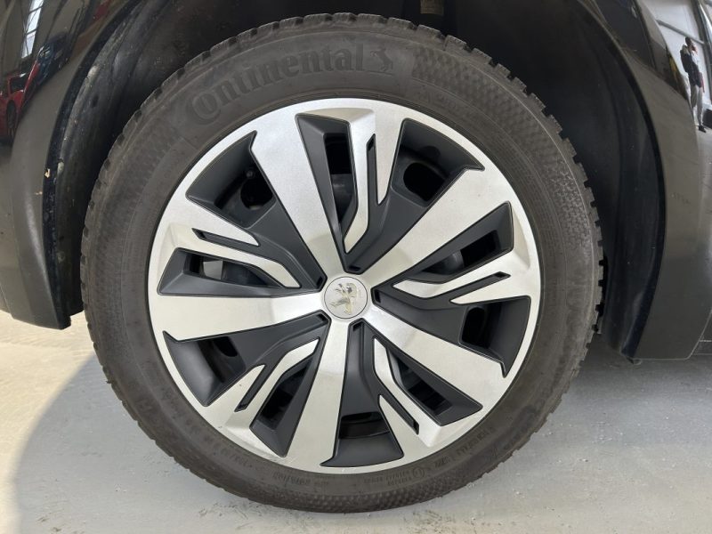 PEUGEOT E-208  ELECTRIQUE 100 Kw 136cv / ACTIVE CARPLAY 5P