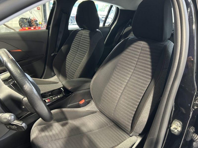 PEUGEOT E-208  ELECTRIQUE 100 Kw 136cv / ACTIVE CARPLAY 5P