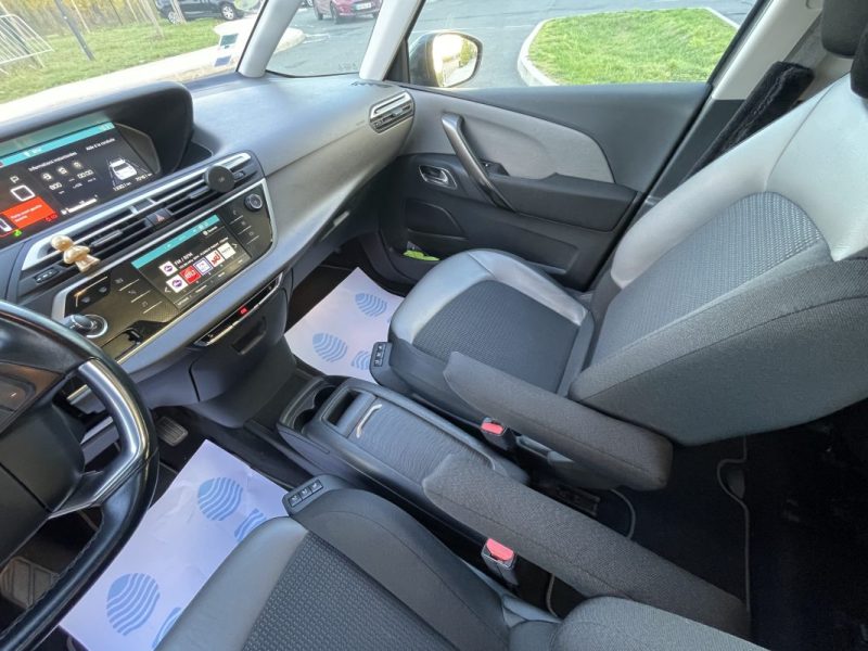 Citroën Grand C4 Spacetourer 1.5 BlueHDi 130 Shine Pack EAT8 • 7 Places • 2019