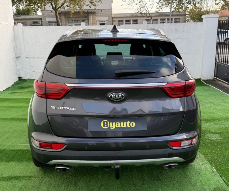 KIA SPORTAGE 2.0 CRDI 136 CV  ISG ACTIVE 4X2 GT LINE / ATTELAGE / ORIGINE FRANCE  2016