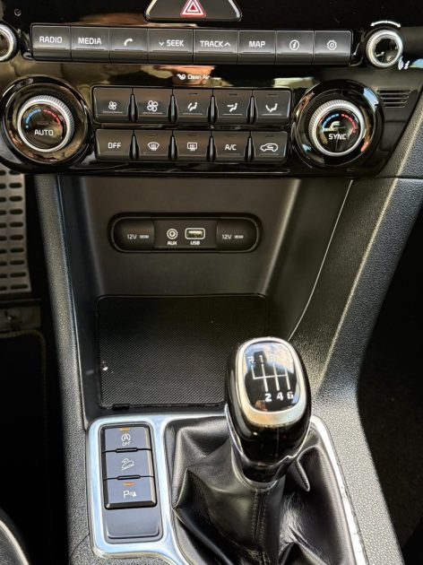 KIA SPORTAGE 2.0 CRDI 136 CV  ISG ACTIVE 4X2 GT LINE / ATTELAGE / ORIGINE FRANCE  2016