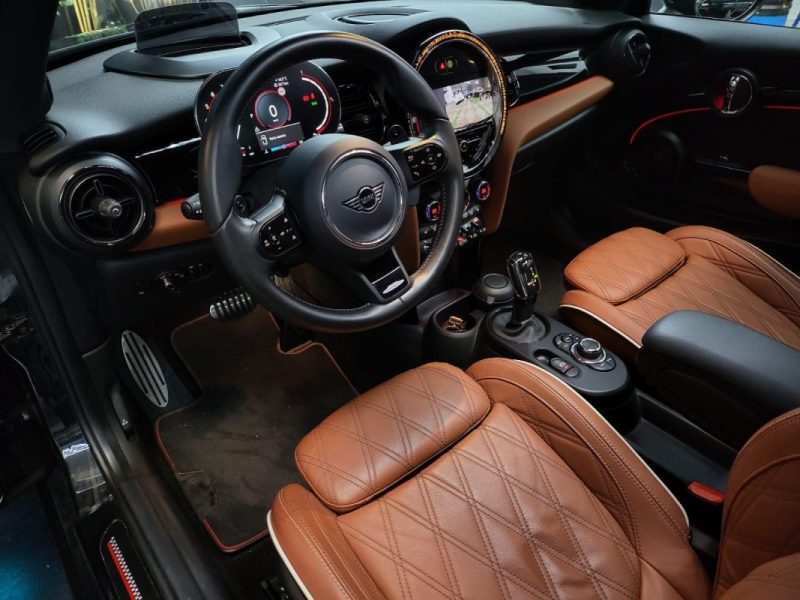 MINI John Cooper Works 231ch BVA8