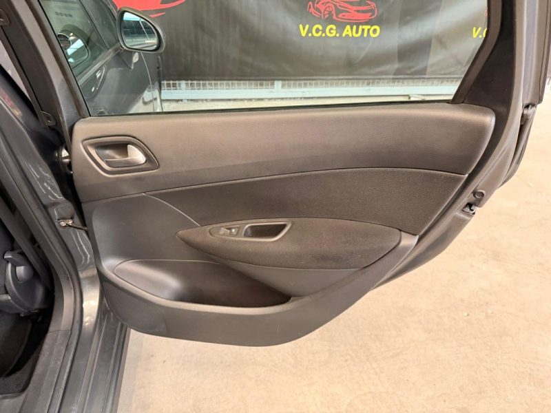 PEUGEOT 308 SW 1.6 HDi 92 Access 