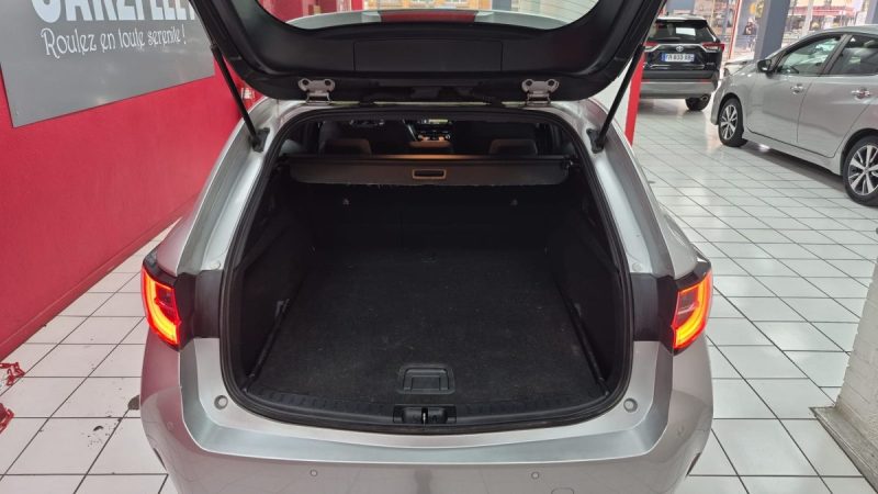 TOYOTA COROLLA TOURING SPORTS 122CV DYNAMIC BUSINESS/1 ERE MAIN/TVA RECUP 2022