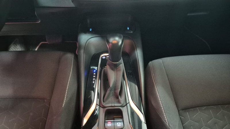 TOYOTA COROLLA TOURING SPORTS 122CV DYNAMIC BUSINESS/1 ERE MAIN/TVA RECUP 2022