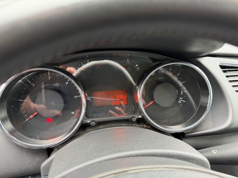 PEUGEOT 3008 MONOSPACE 1.6 HDI 1560CM3 112CV  2012