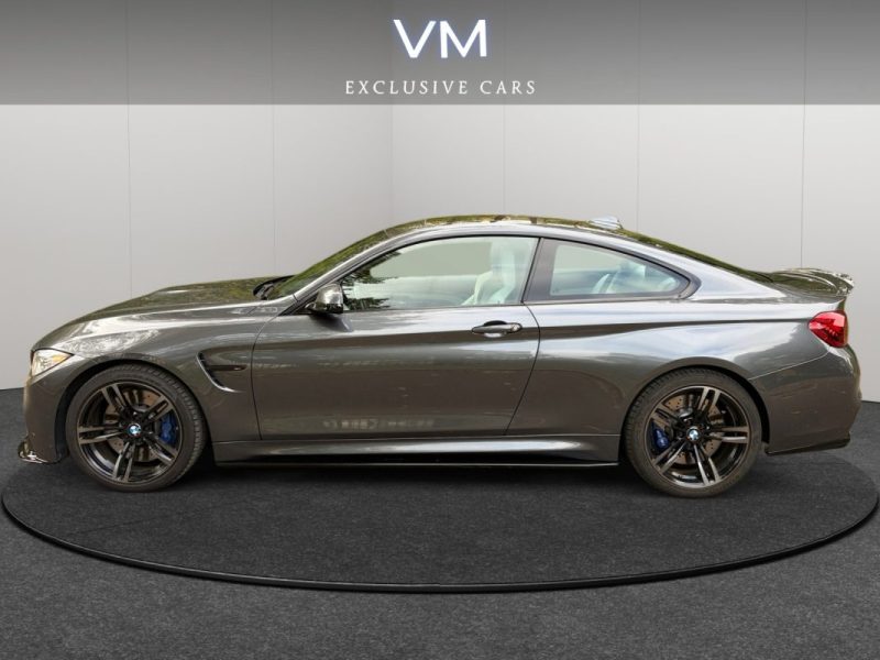 BMW M4 431CH DKG 2015