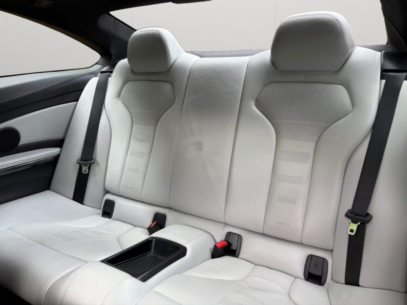 BMW M4 431CH DKG 2015