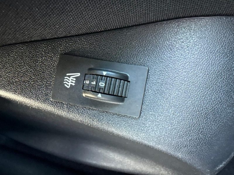 PEUGEOT 2008 1.6 E-HDI FELINE 115CV GARANTIE 12 MOIS 