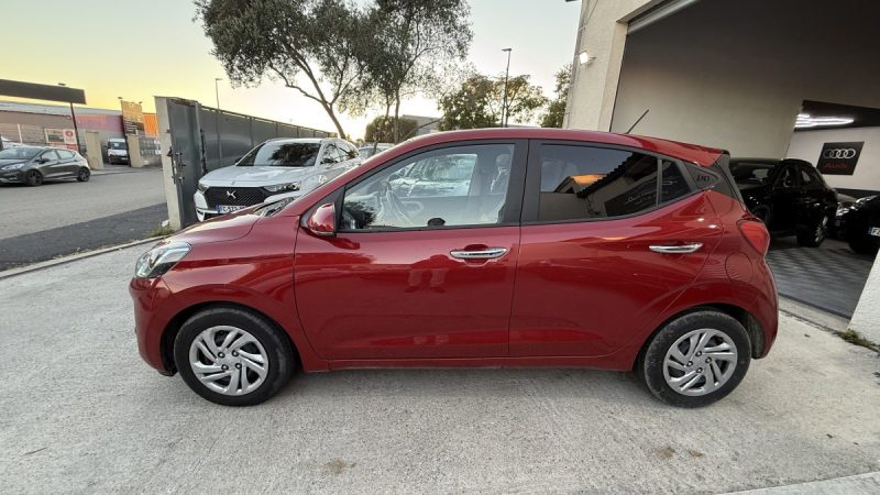 HYUNDAI I10 1.0 67CH ECO /  BOITE AUTO FINITION CREATIVE / CARPLAY / CAMÉRA DE RECUL 2023