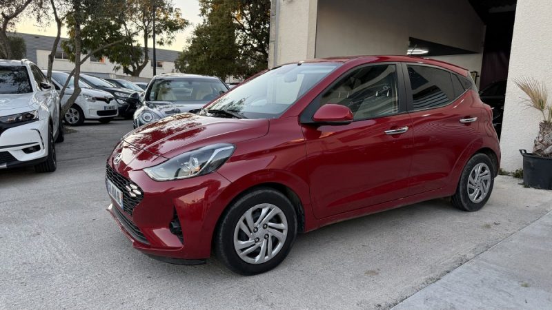 HYUNDAI I10 1.0 67CH ECO /  BOITE AUTO FINITION CREATIVE / CARPLAY / CAMÉRA DE RECUL 2023