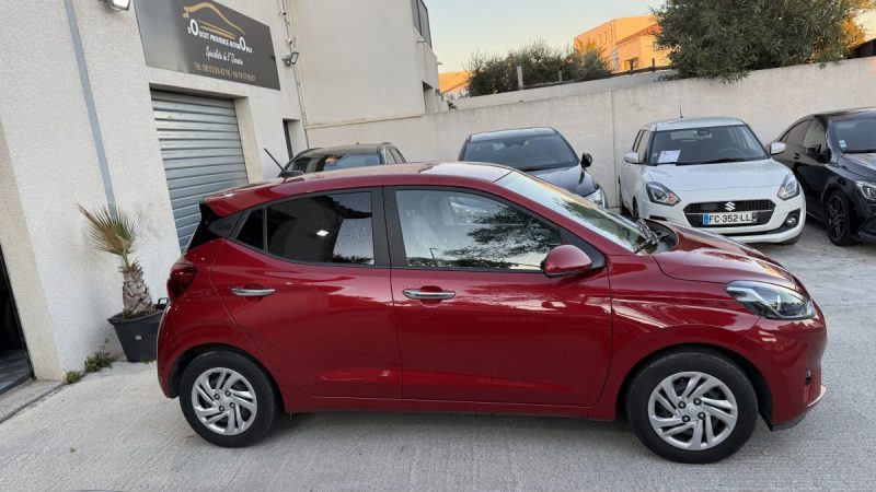 HYUNDAI I10 1.0 67CH ECO /  BOITE AUTO FINITION CREATIVE / CARPLAY / CAMÉRA DE RECUL 2023