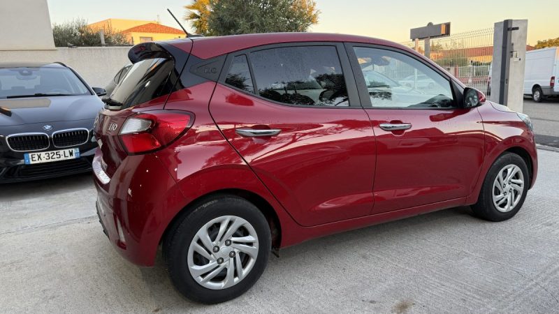 HYUNDAI I10 1.0 67CH ECO /  BOITE AUTO FINITION CREATIVE / CARPLAY / CAMÉRA DE RECUL 2023