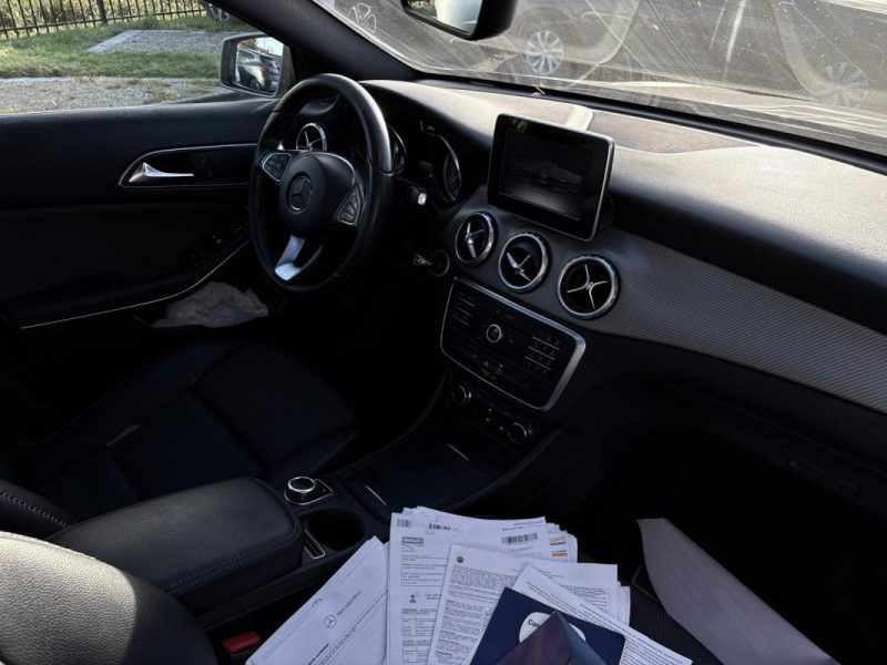 MERCEDES GLA 200 2.2 CDI 136ch 🚙📘 1ère main 🧾 Suivi complet / Toit ouvrant 🌞 / Garantie 6 mois