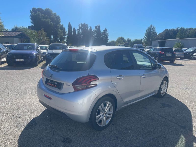 PEUGEOT 208 1.6 BLUEHDI 100CH ALLURE 5P 170MKM