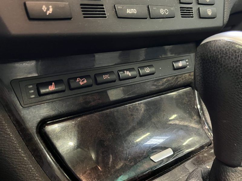 B.M.W. X3 3.0SD 286cv LUXE STEPTRONIC TOIT PANO - SIEGES CHAUFFANTS