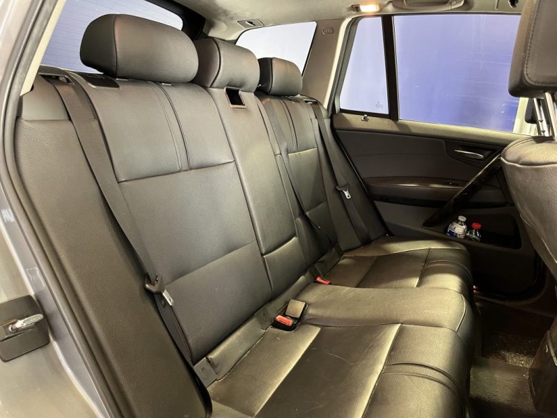 B.M.W. X3 3.0SD 286cv LUXE STEPTRONIC TOIT PANO - SIEGES CHAUFFANTS