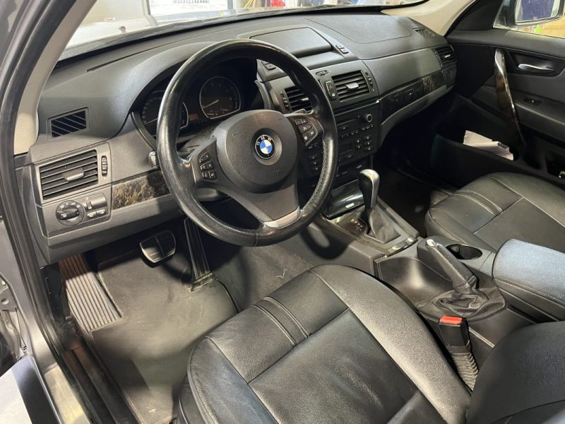 B.M.W. X3 3.0SD 286cv LUXE STEPTRONIC TOIT PANO - SIEGES CHAUFFANTS