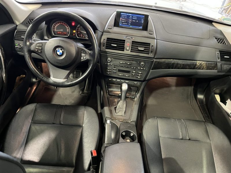 B.M.W. X3 3.0SD 286cv LUXE STEPTRONIC TOIT PANO - SIEGES CHAUFFANTS