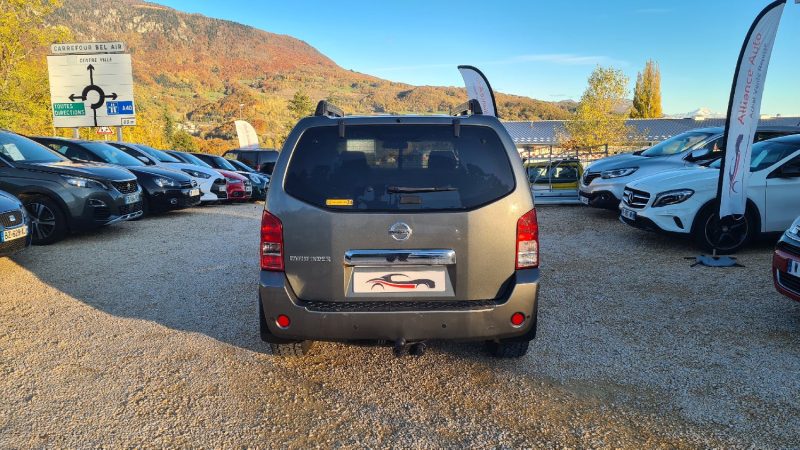 NISSAN PATHFINDER 4x4 - 2.5 DCi Boite Automatique 7Places