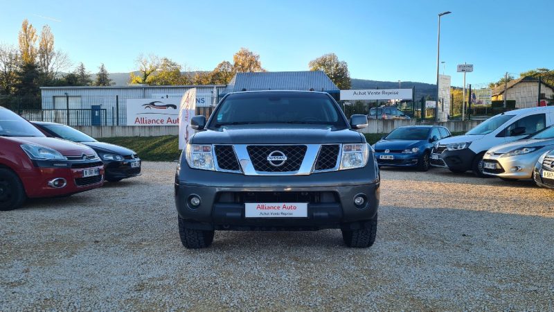 NISSAN PATHFINDER 4x4 - 2.5 DCi Boite Automatique 7Places
