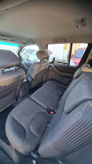 NISSAN PATHFINDER 4x4 - 2.5 DCi Boite Automatique 7Places