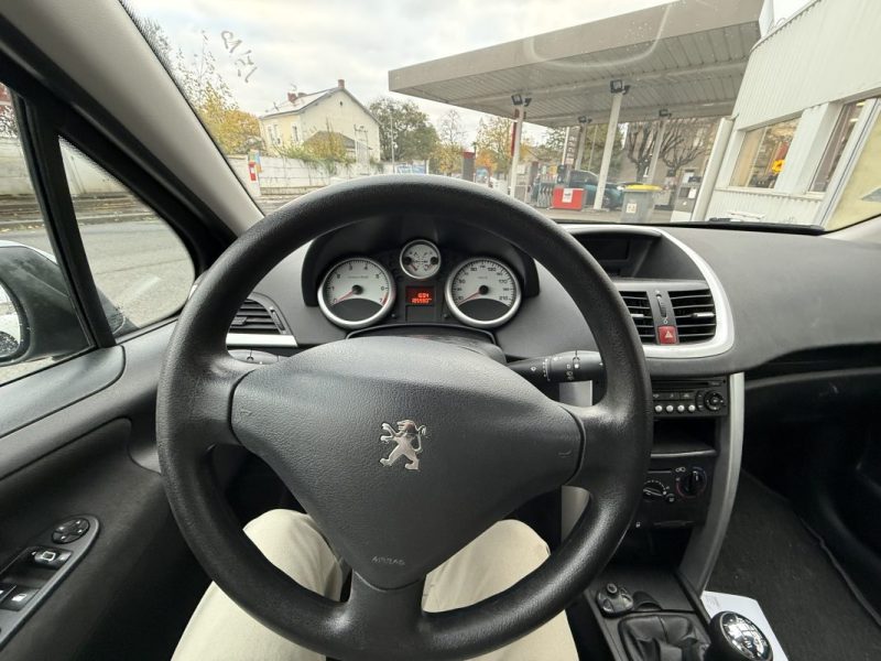 PEUGEOT 207 1.4 VTI 95  PREMIUM 2008
