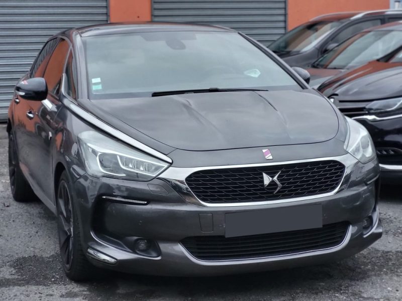  DS5 2.0 BlueHDI 180 cv - GARANTIE 12 mois - PERFORMANCE LINE - EAT6