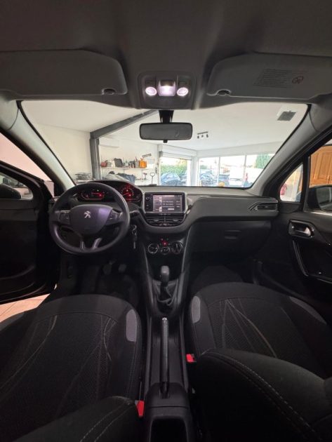 Peugeot 208 1.4 VTI 95ch Allure - 98.000 km - Moteur à Chaîne - Révisée - CT Ok- - Garantie 1an