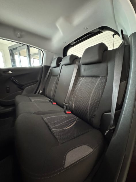 Peugeot 208 1.4 VTI 95ch Allure - 98.000 km - Moteur à Chaîne - Révisée - CT Ok- - Garantie 1an