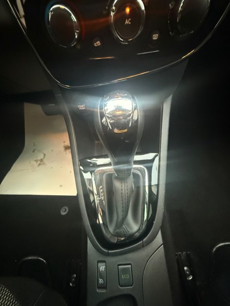 RENAULT CLIO 4 1.2 TCE - 16V TURBO 120CV BOITE AUTOMATIQUE 2013