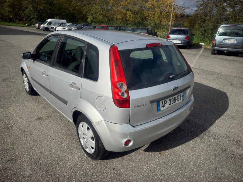 FORD FIESTA V PHASE 2 1.4 TDCI 68CV DEPÔT-VENTE 2006