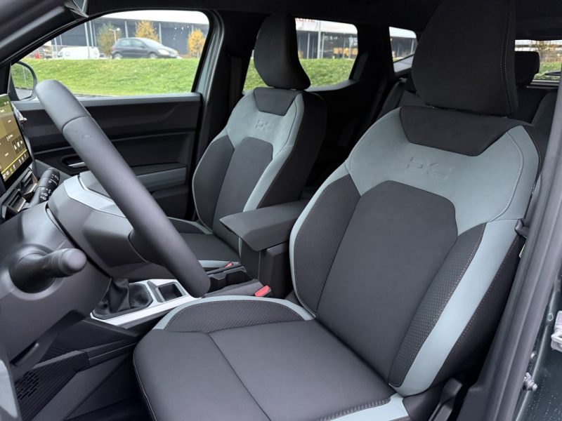 Dacia Duster MILD HYBRID 130 4X2 EXTREME Pack Techno / Pack City / Pack Cold