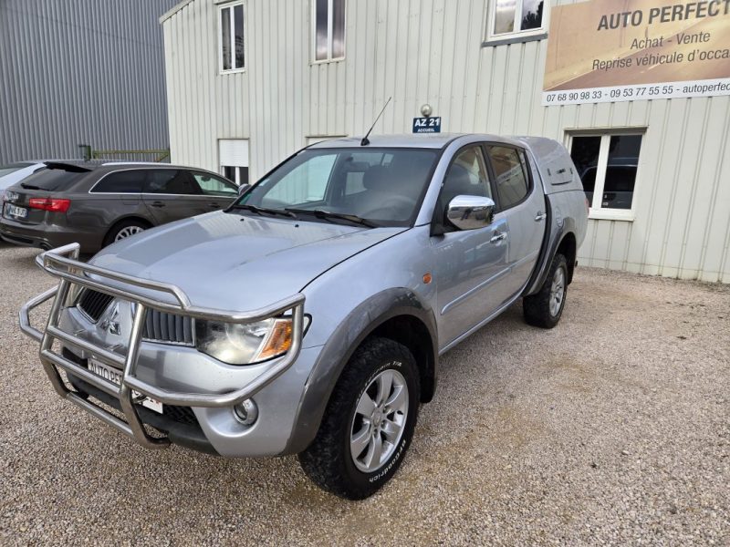 MITSUBISHI L200 2.5 TD 4X4 PICKUP DOUBLE CABINE 115CV 2010