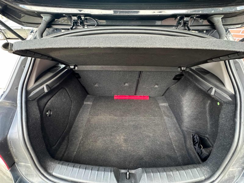 B.M.W. SERIE 1 116D 116CH EXECUTIVE 5P 2014