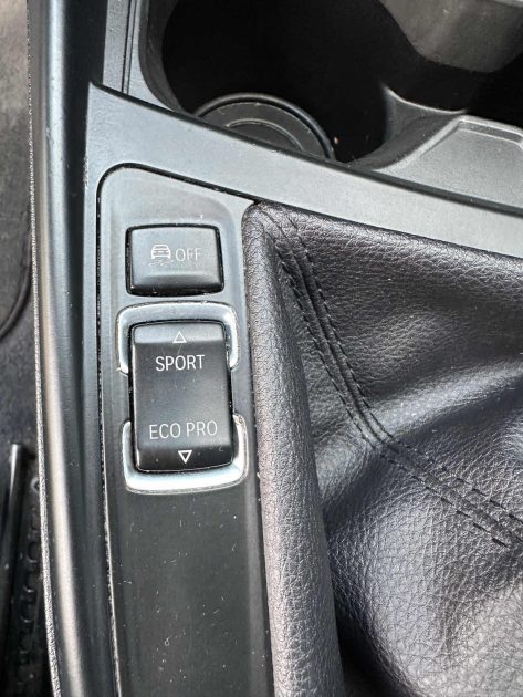 B.M.W. SERIE 1 116D 116CH EXECUTIVE 5P 2014