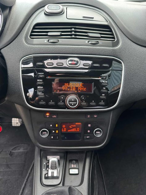 FIAT PUNTO ABARTH 1.4I - 16V TURBO MULTIAIR 2011