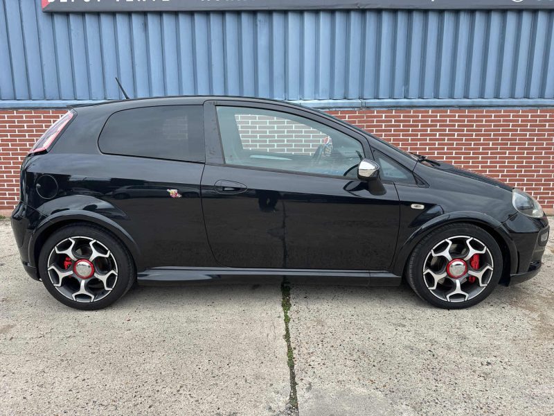 FIAT PUNTO ABARTH 1.4I - 16V TURBO MULTIAIR 2011