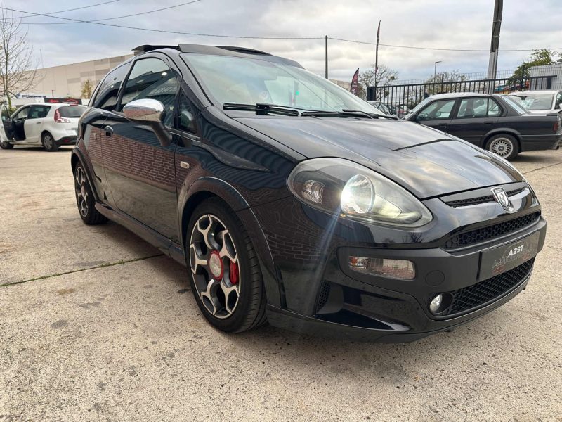 FIAT PUNTO ABARTH 1.4I - 16V TURBO MULTIAIR 2011