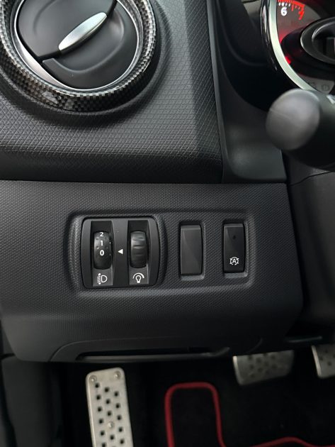 RENAULT CLIO IV RS 1.6 Turbo 220 ch Energy Trophy EDC N°341