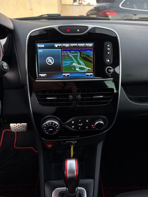 RENAULT CLIO IV RS 1.6 Turbo 220 ch Energy Trophy EDC N°341