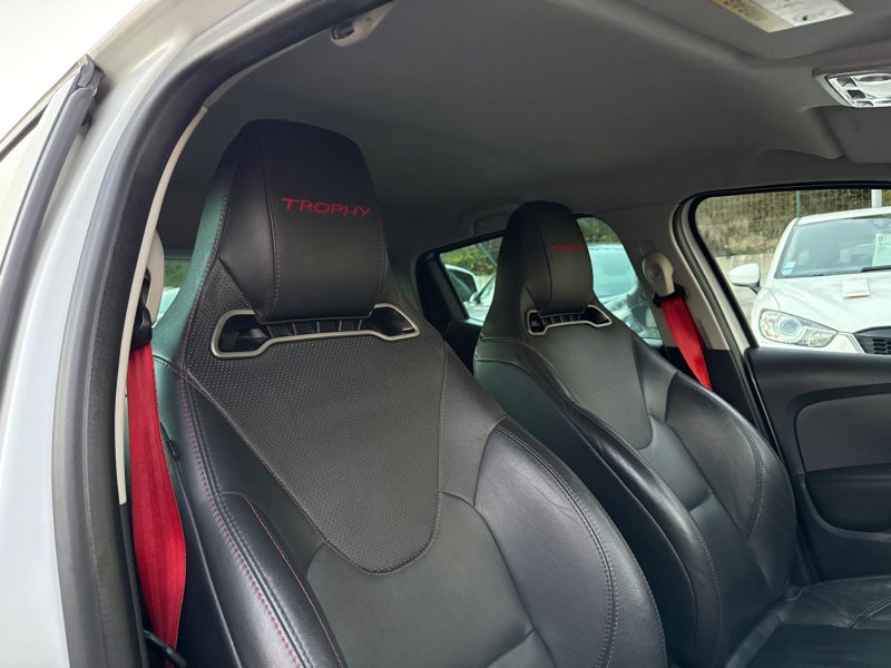 RENAULT CLIO IV RS 1.6 Turbo 220 ch Energy Trophy EDC N°341